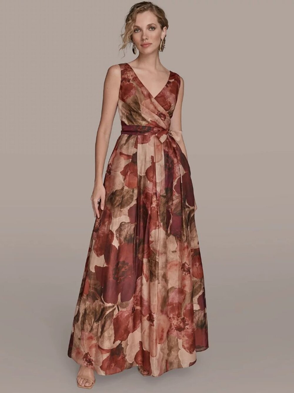 Donna Karan New York Women's V-Neck Floral Ball Gown Size 2